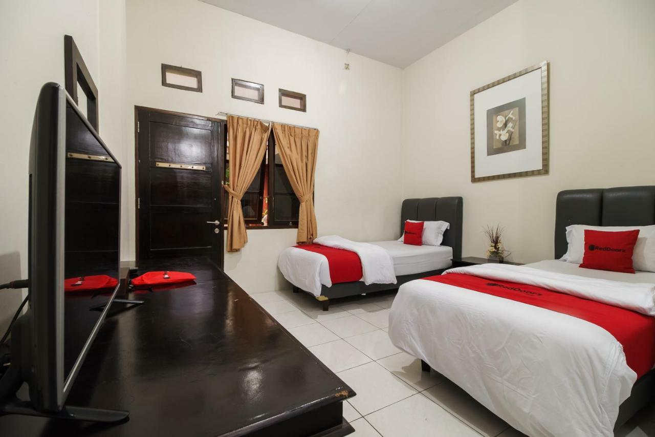 Reddoorz Syariah Near Fort Marlborough Bengkulu Dış mekan fotoğraf